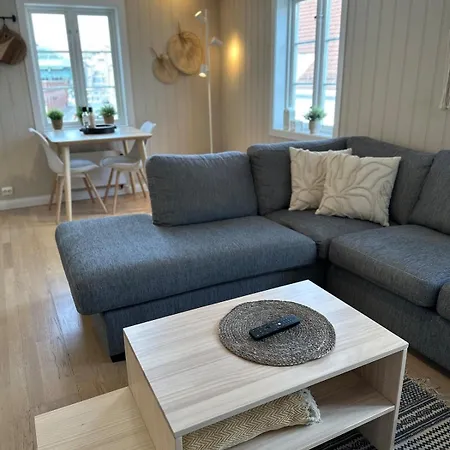 Lejlighed And Quiet, Perfect For Couples And Business Trip